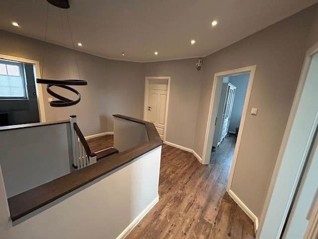 Predaj domu 280 m², pozemek 2.813 m², Barßel, Dolné Sasko Predaj domu 280 m², pozemek 2.813 m², Barßel, Dolné Sasko