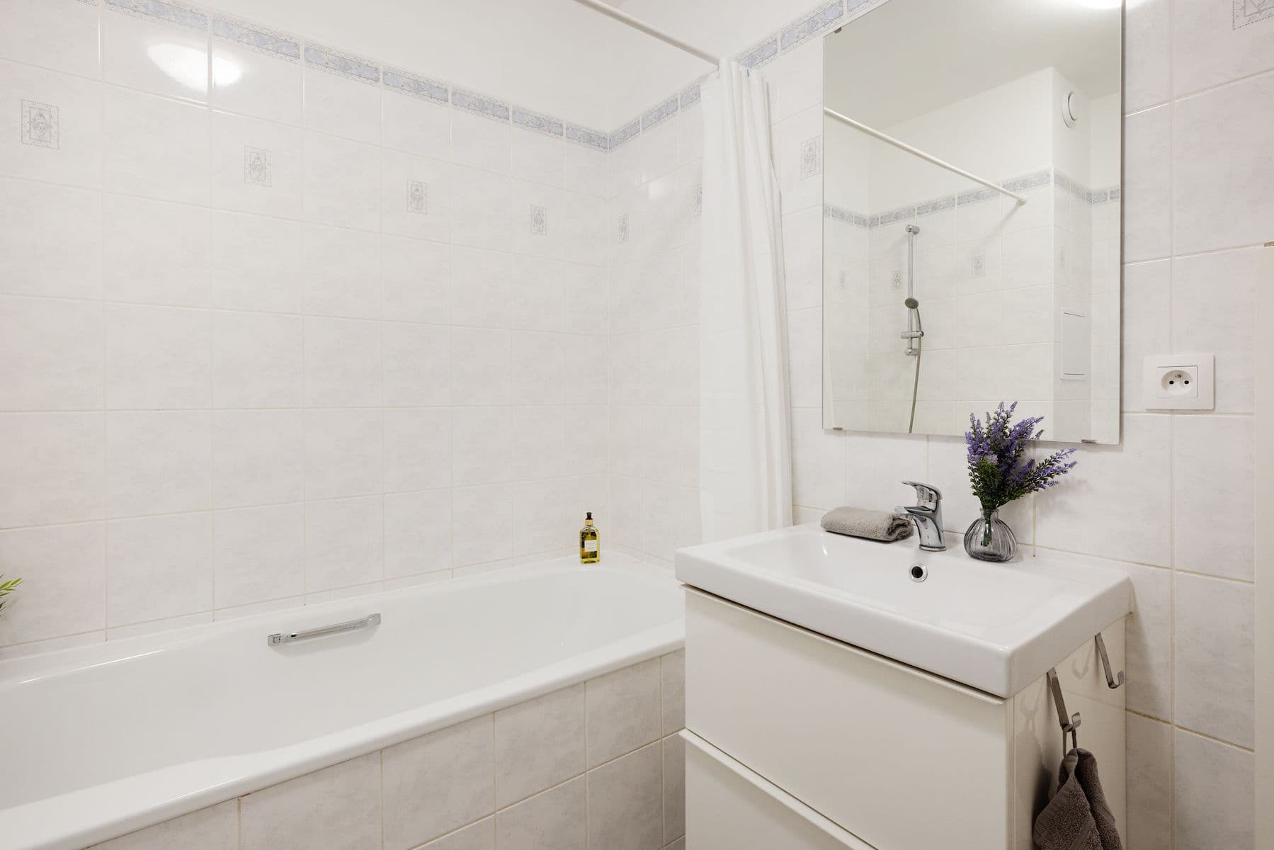 Predaj bytu 2-izbový 56 m², Chotěšovská, Praha, Praha Predaj bytu 2-izbový 56 m², Chotěšovská, Praha, Praha