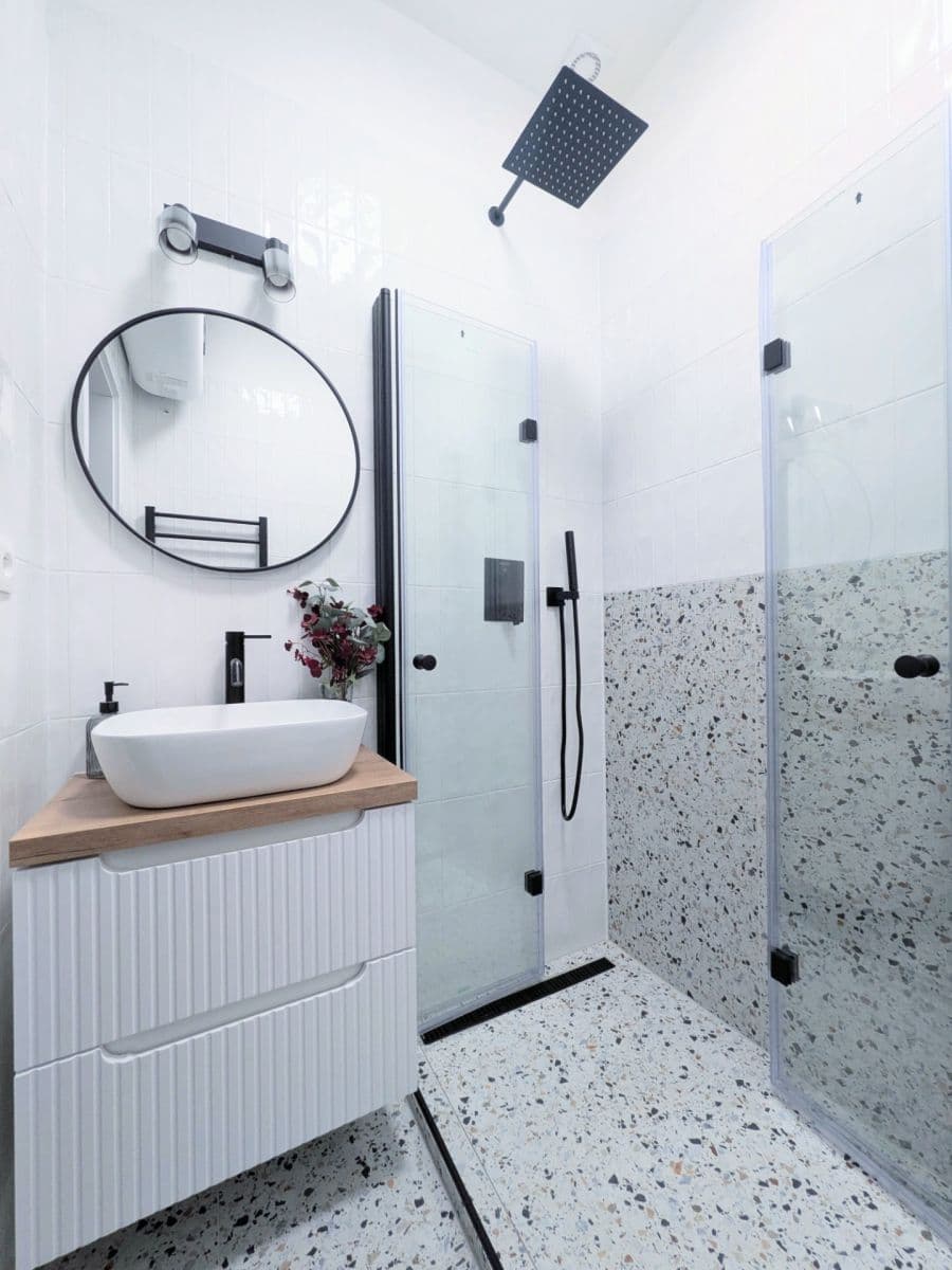 Prenájom bytu 1-izbový 30 m², Petrohradská, Praha, Praha Prenájom bytu 1-izbový 30 m², Petrohradská, Praha, Praha