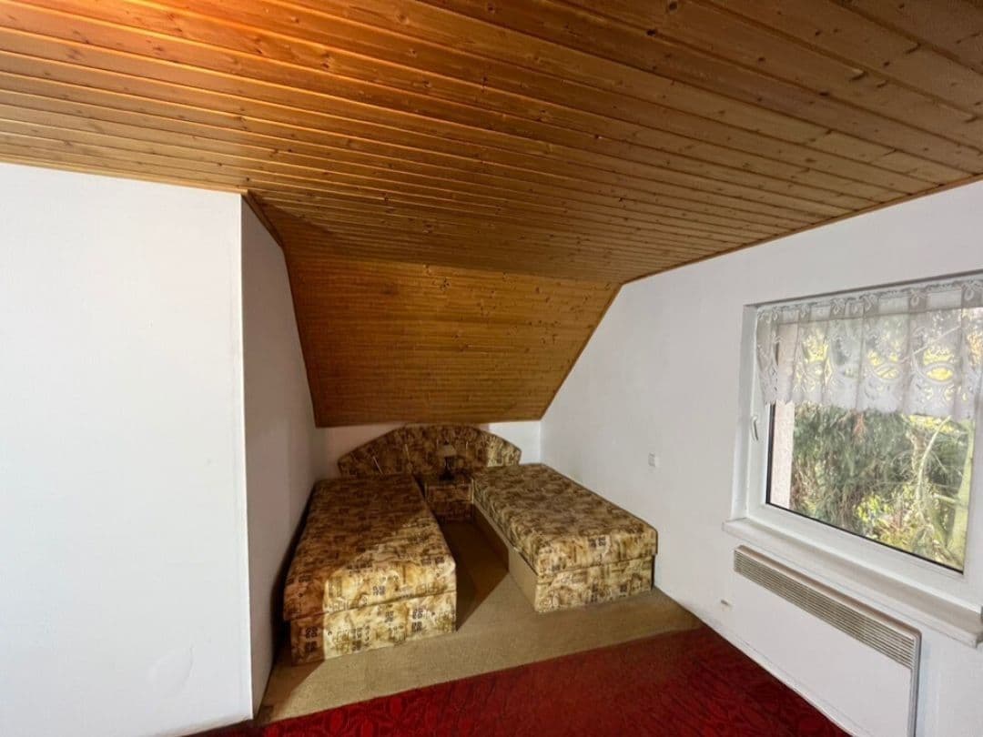 Prenájom bytu 3-izbový 86 m², Oseček, Středočeský kraj Prenájom bytu 3-izbový 86 m², Oseček, Středočeský kraj