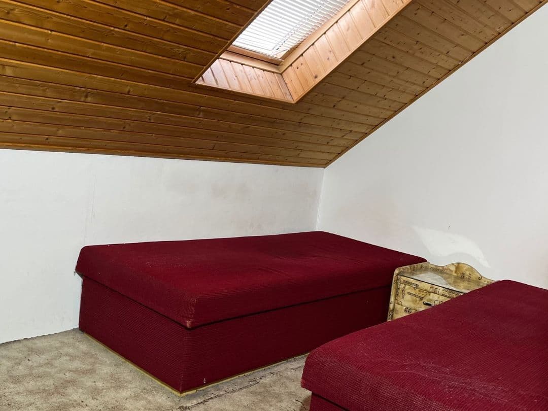 Prenájom bytu 3-izbový 86 m², Oseček, Středočeský kraj Prenájom bytu 3-izbový 86 m², Oseček, Středočeský kraj