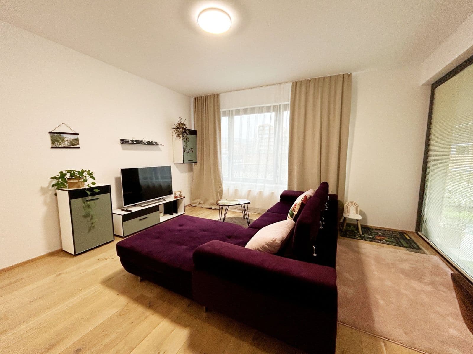 Prenájom bytu 2-izbový 59 m², Sokolova, Praha, Praha Prenájom bytu 2-izbový 59 m², Sokolova, Praha, Praha