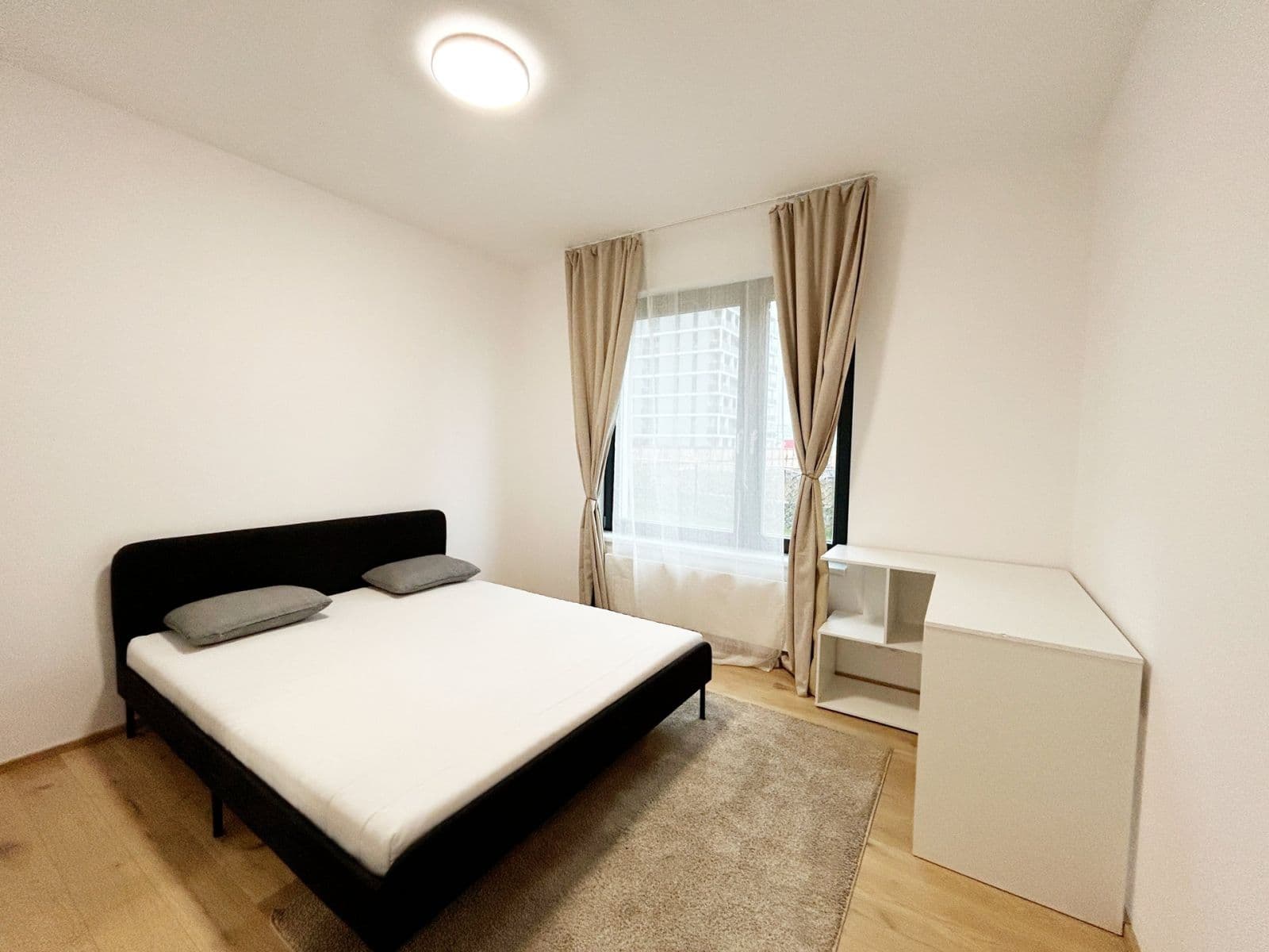 Prenájom bytu 2-izbový 59 m², Sokolova, Praha, Praha Prenájom bytu 2-izbový 59 m², Sokolova, Praha, Praha