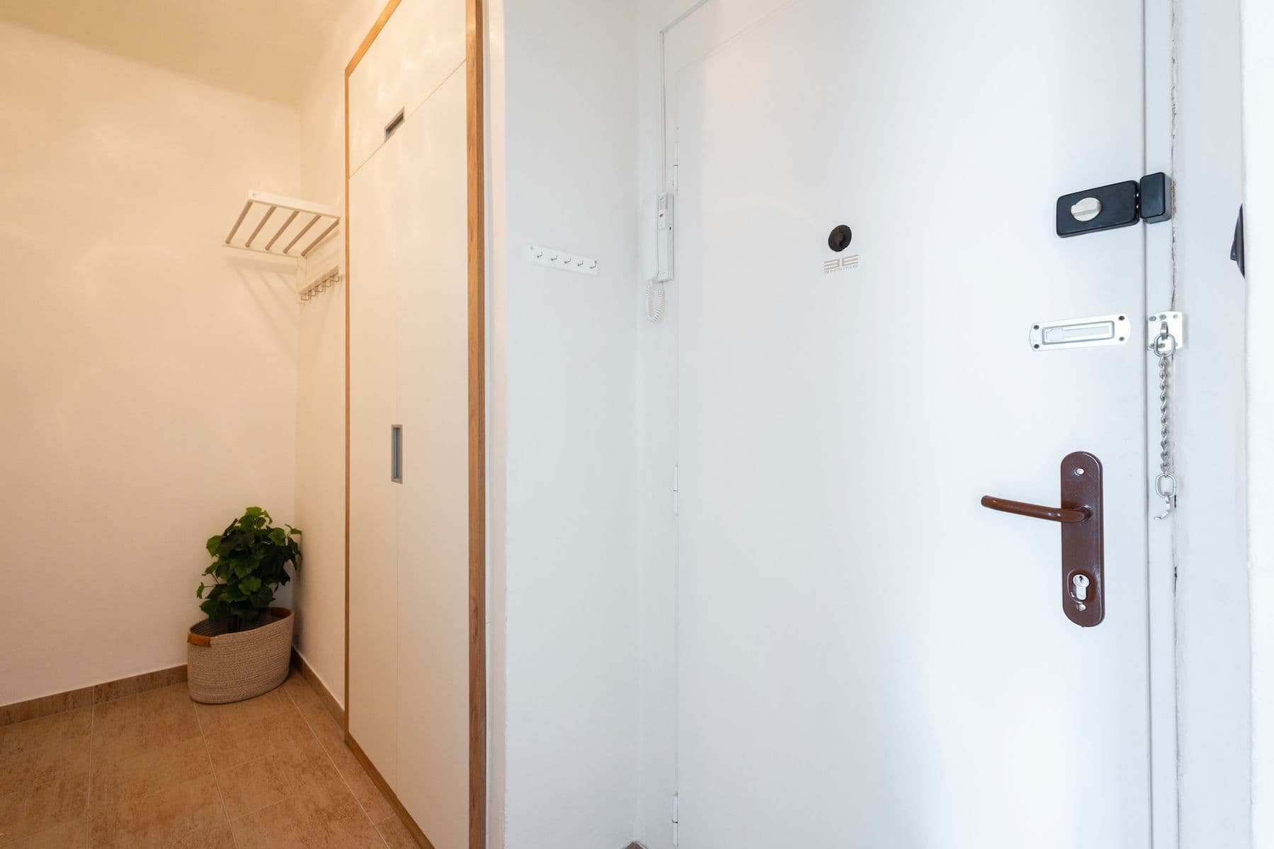 Predaj bytu 1-izbový 40 m², Kafkova, Praha, Praha Predaj bytu 1-izbový 40 m², Kafkova, Praha, Praha