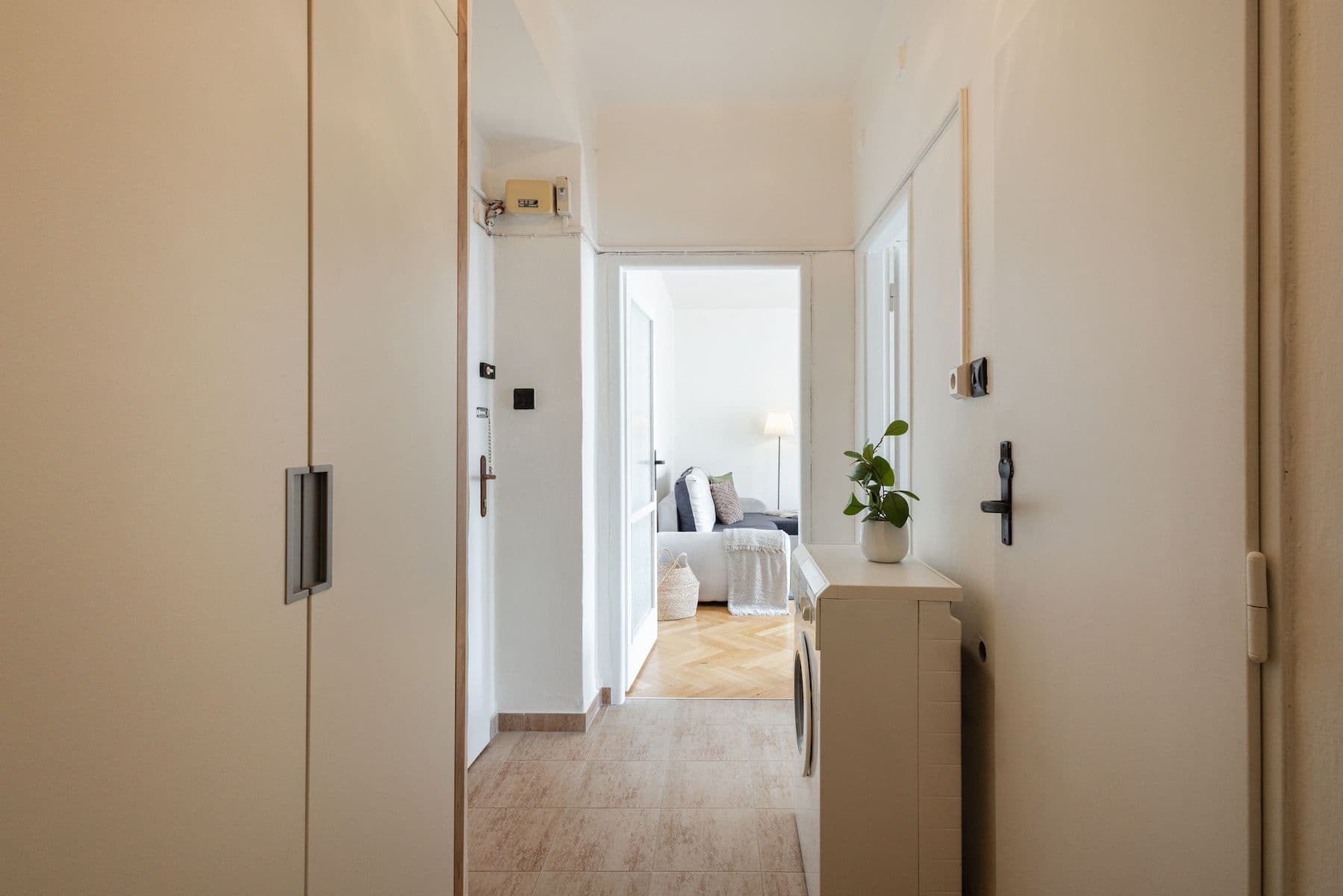 Predaj bytu 1-izbový 40 m², Kafkova, Praha, Praha Predaj bytu 1-izbový 40 m², Kafkova, Praha, Praha