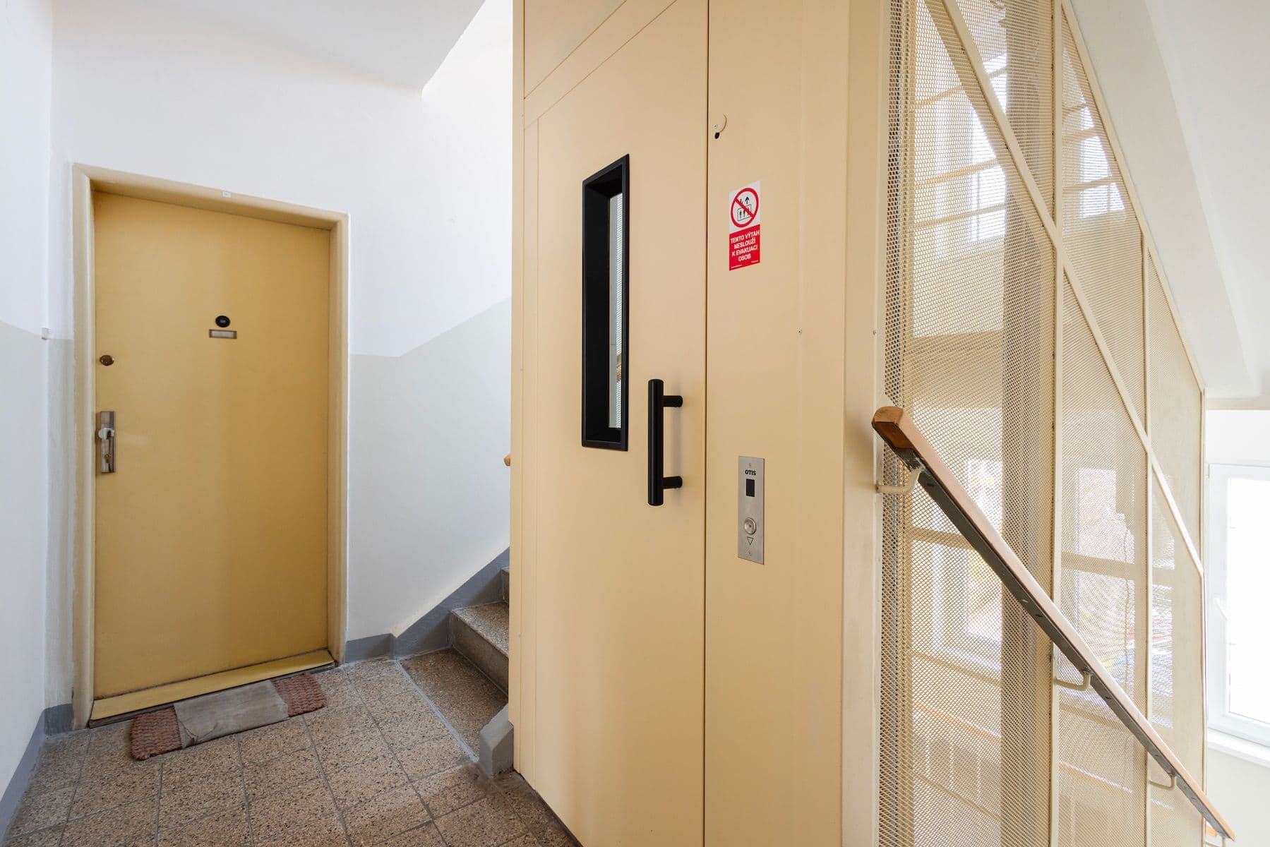 Predaj bytu 1-izbový 40 m², Kafkova, Praha, Praha Predaj bytu 1-izbový 40 m², Kafkova, Praha, Praha