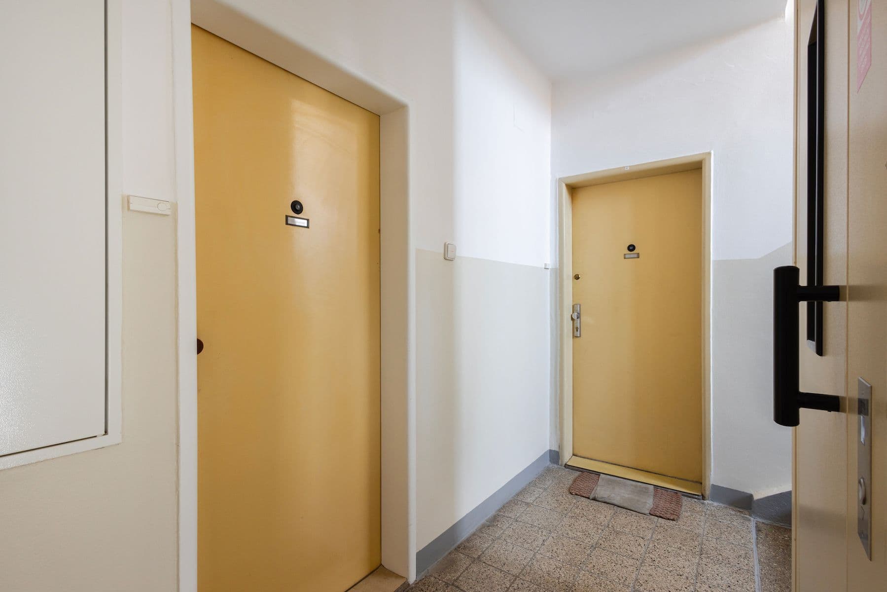 Predaj bytu 1-izbový 40 m², Kafkova, Praha, Praha Predaj bytu 1-izbový 40 m², Kafkova, Praha, Praha