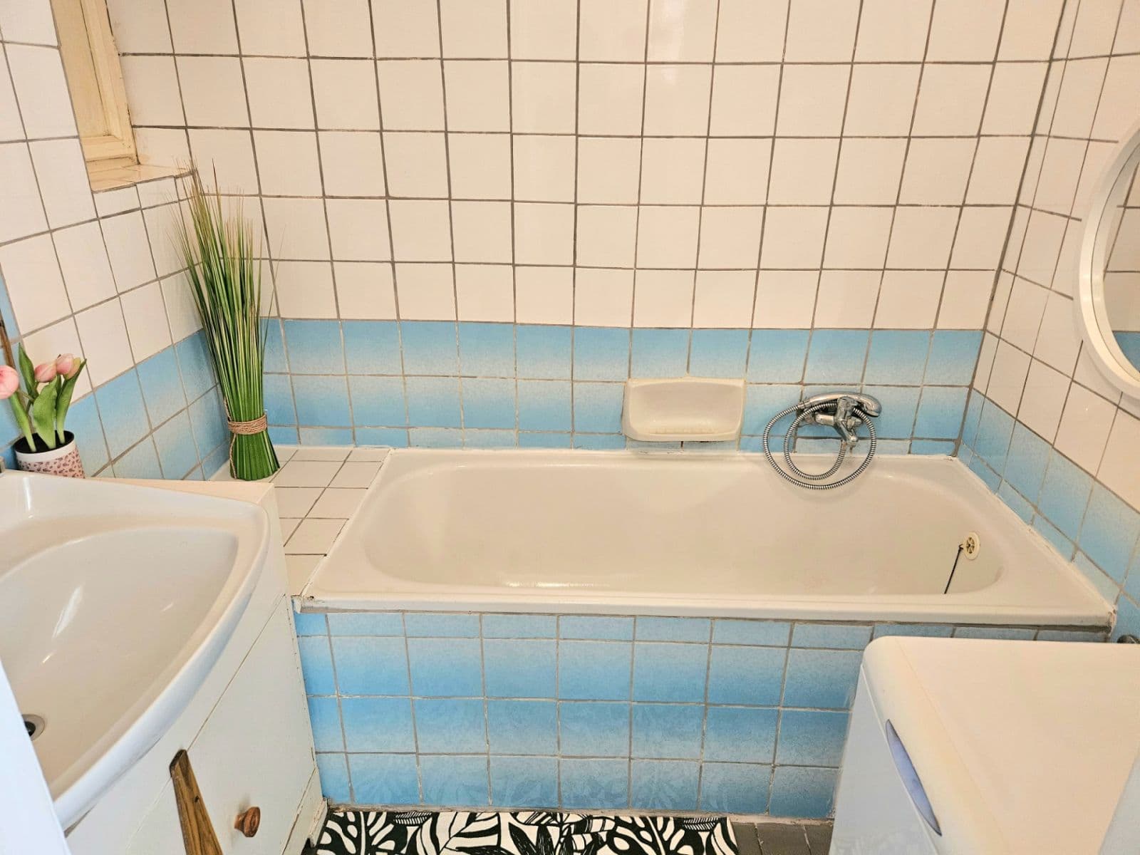 Prenájom bytu 2-izbový 59 m², Krkonošská, Praha, Praha Prenájom bytu 2-izbový 59 m², Krkonošská, Praha, Praha