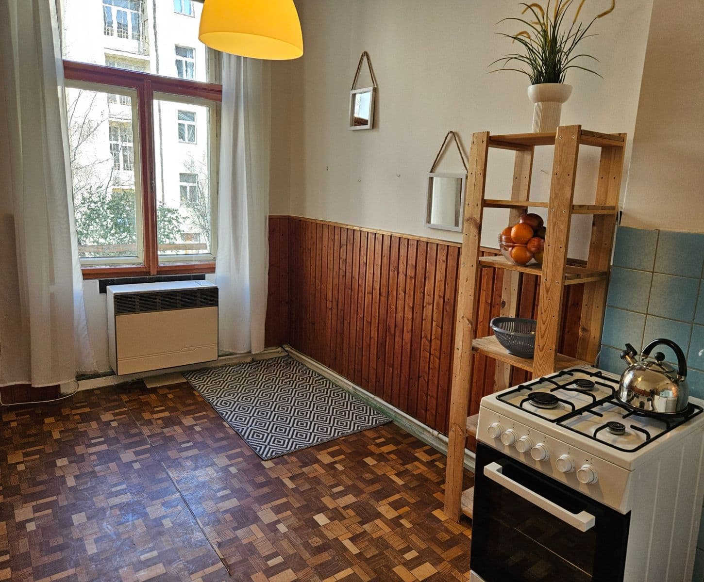 Prenájom bytu 2-izbový 59 m², Krkonošská, Praha, Praha Prenájom bytu 2-izbový 59 m², Krkonošská, Praha, Praha