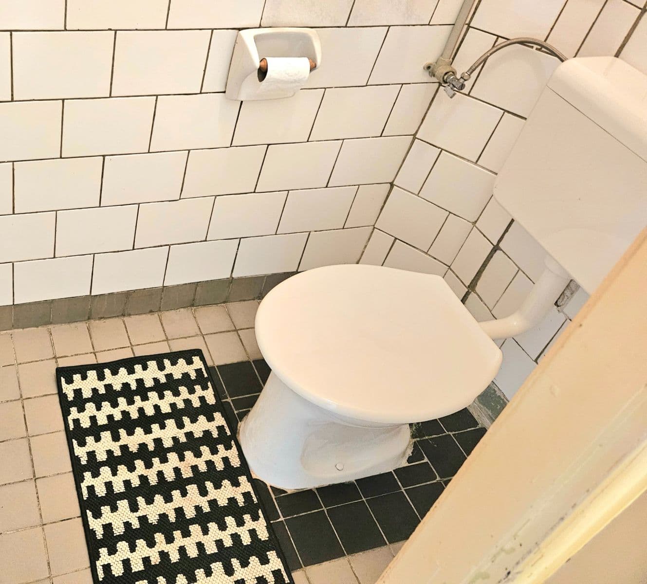 Prenájom bytu 2-izbový 59 m², Krkonošská, Praha, Praha Prenájom bytu 2-izbový 59 m², Krkonošská, Praha, Praha