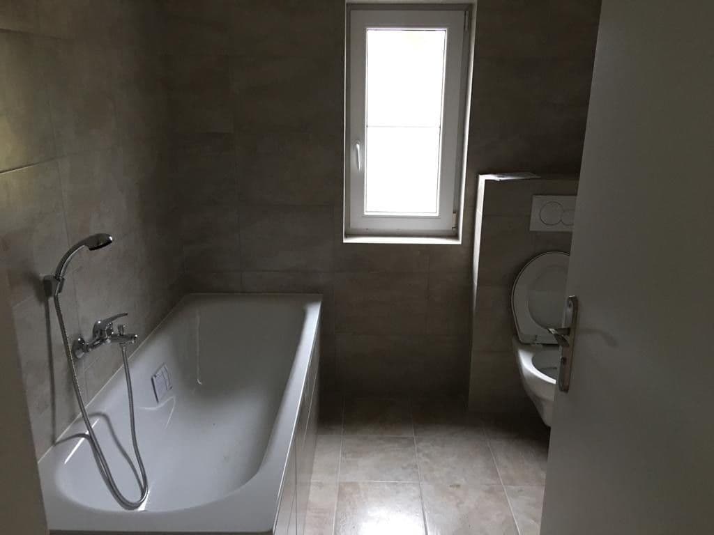 Prenájom bytu 2-izbový 50 m², Šrámkova, Liberec, Liberecký kraj Prenájom bytu 2-izbový 50 m², Šrámkova, Liberec, Liberecký kraj