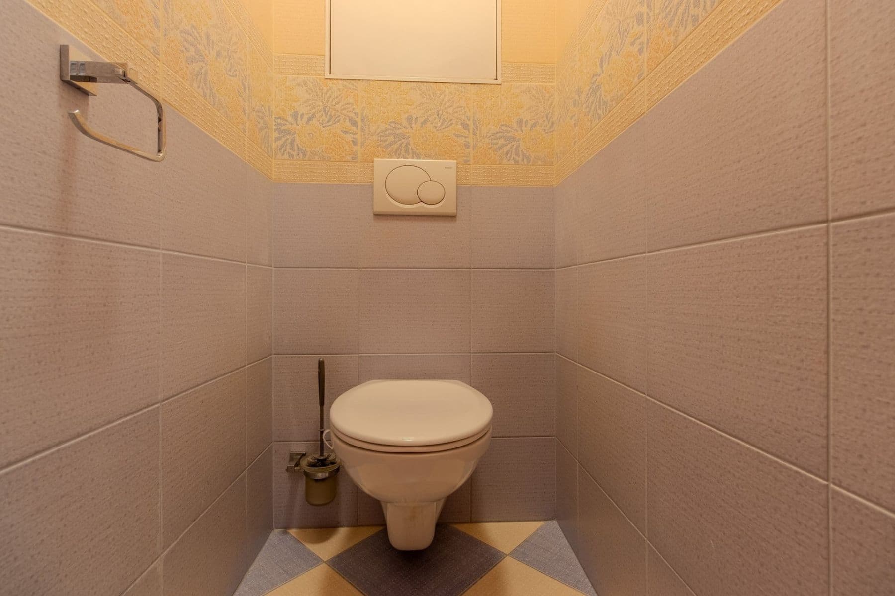 Prenájom bytu 2-izbový 43 m², Modrá, Praha, Praha Prenájom bytu 2-izbový 43 m², Modrá, Praha, Praha