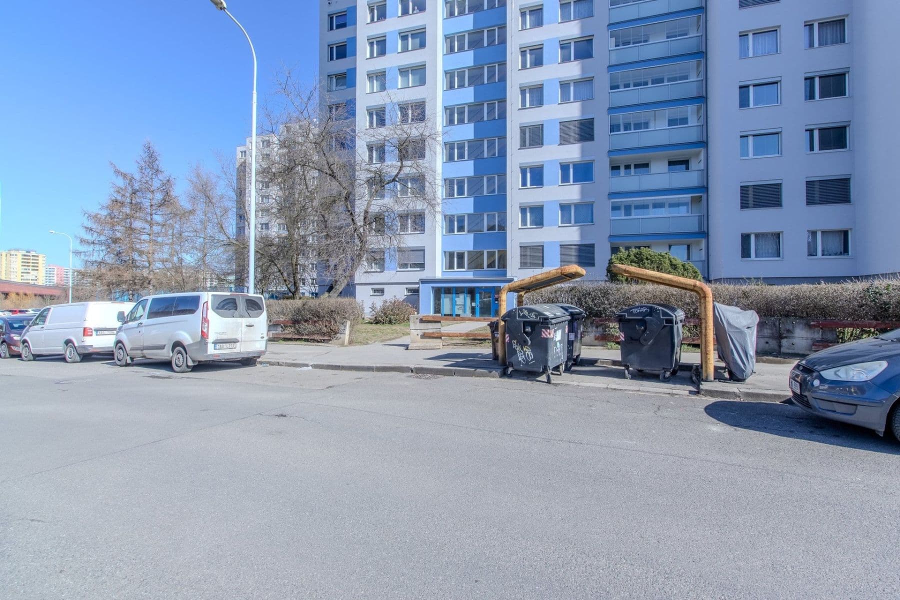 Prenájom bytu 2-izbový 43 m², Modrá, Praha, Praha Prenájom bytu 2-izbový 43 m², Modrá, Praha, Praha