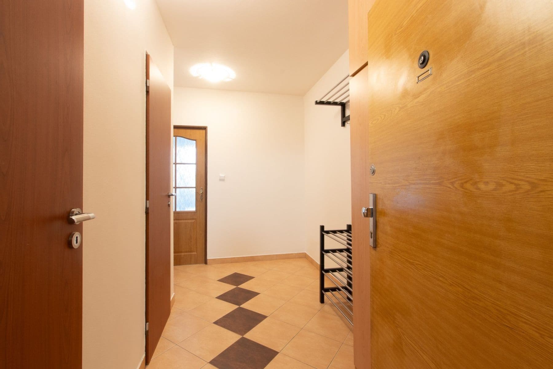 Prenájom bytu 2-izbový 43 m², Modrá, Praha, Praha Prenájom bytu 2-izbový 43 m², Modrá, Praha, Praha