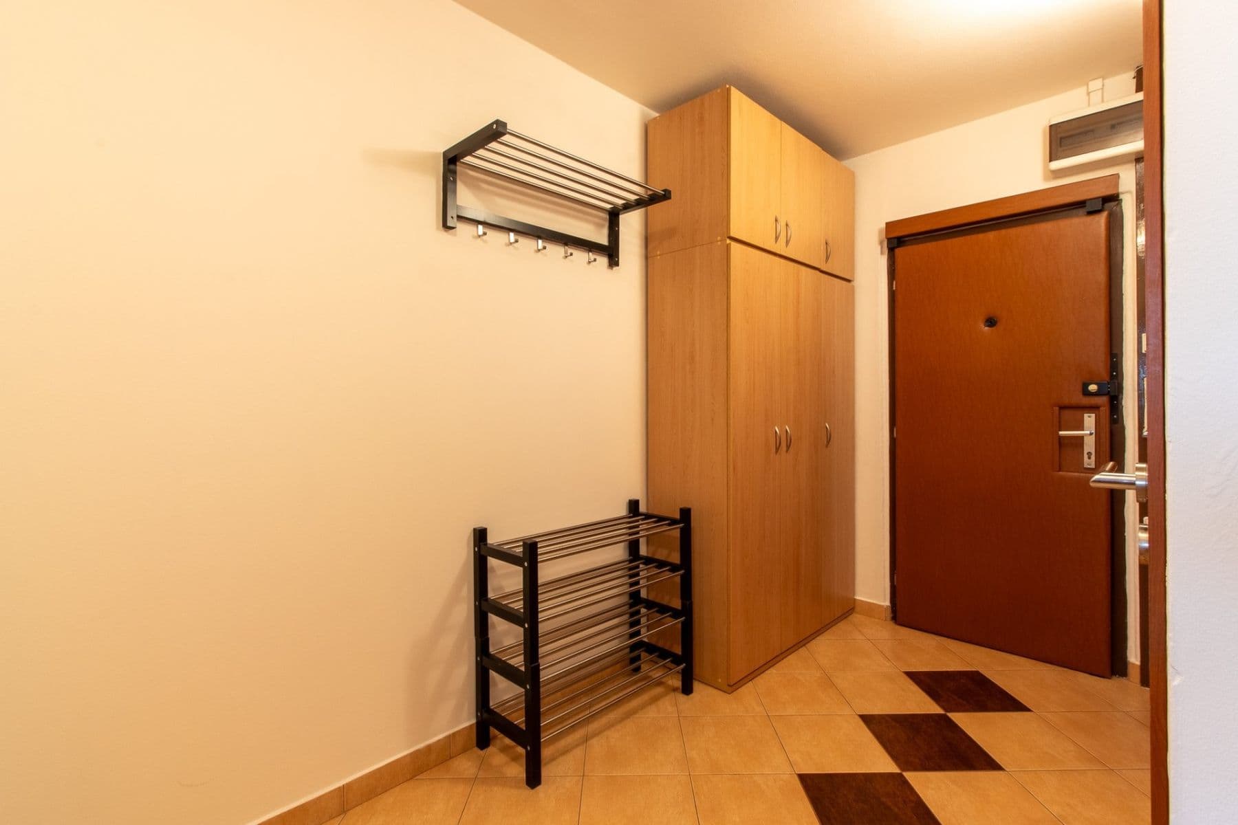 Prenájom bytu 2-izbový 43 m², Modrá, Praha, Praha Prenájom bytu 2-izbový 43 m², Modrá, Praha, Praha