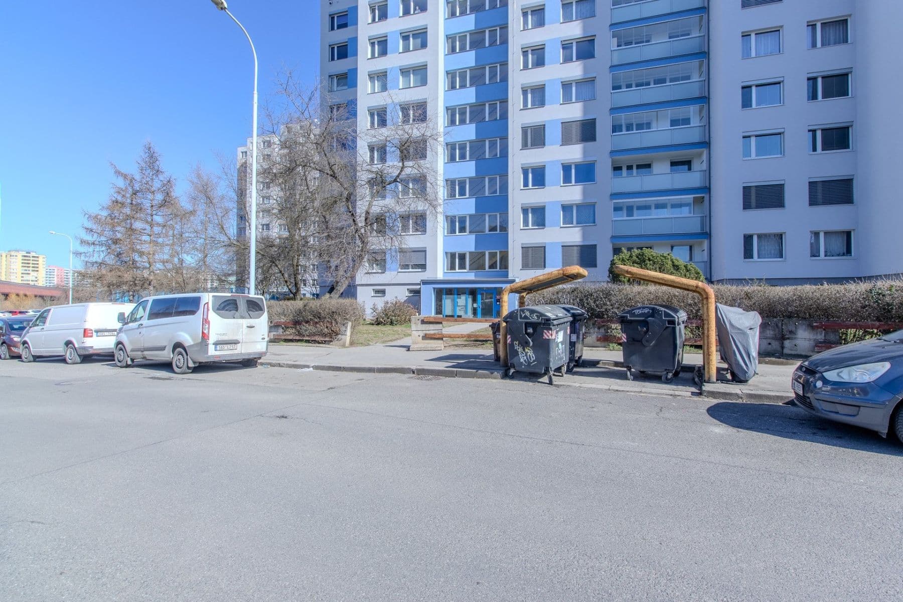 Prenájom bytu 2-izbový 43 m², Modrá, Praha, Praha Prenájom bytu 2-izbový 43 m², Modrá, Praha, Praha