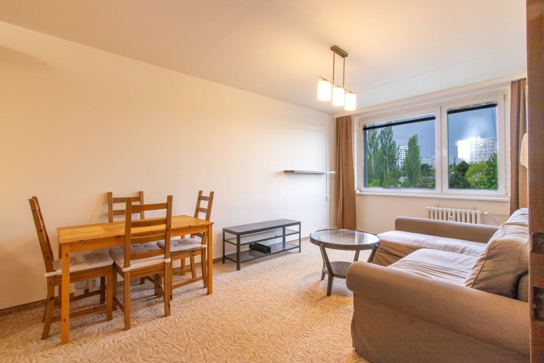 Prenájom bytu 2-izbový 43 m², Modrá, Praha, Praha Prenájom bytu 2-izbový 43 m², Modrá, Praha, Praha
