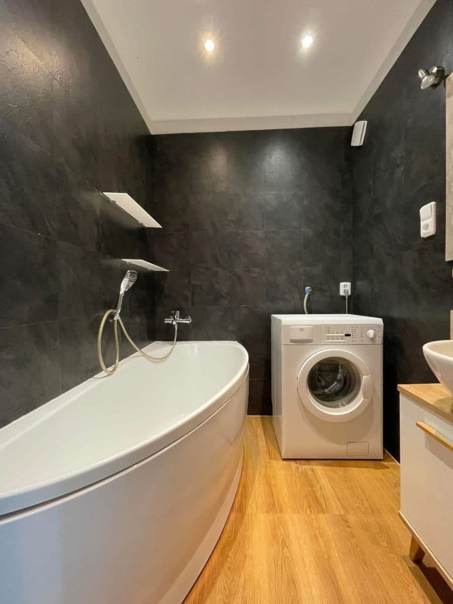 Prenájom bytu 3-izbový 67 m², Na Cihelně, Český Brod, Středočeský kraj Prenájom bytu 3-izbový 67 m², Na Cihelně, Český Brod, Středočeský kraj