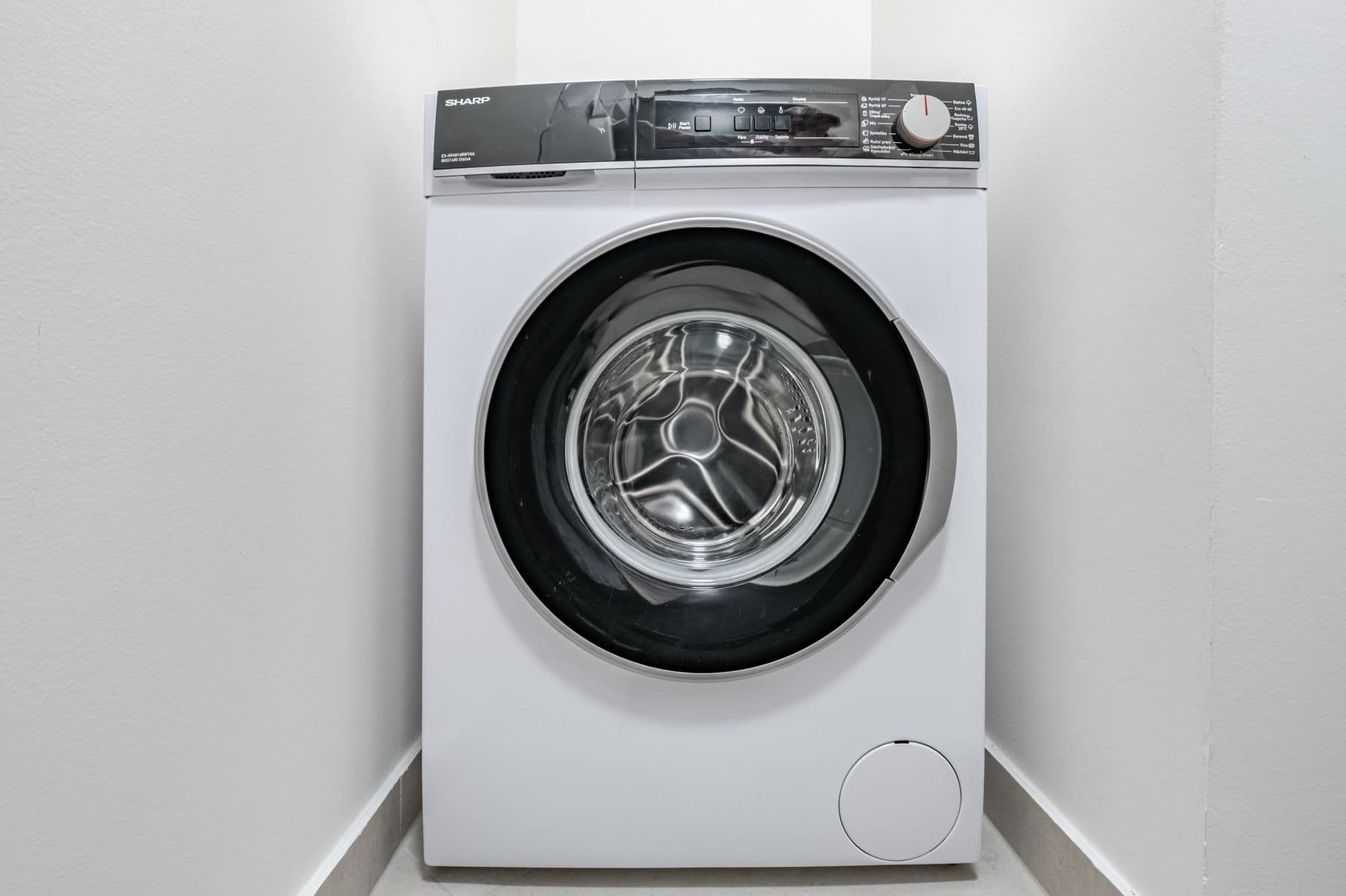 Prenájom bytu 72 m², Malešická c, Praha, Praha Prenájom bytu 72 m², Malešická c, Praha, Praha