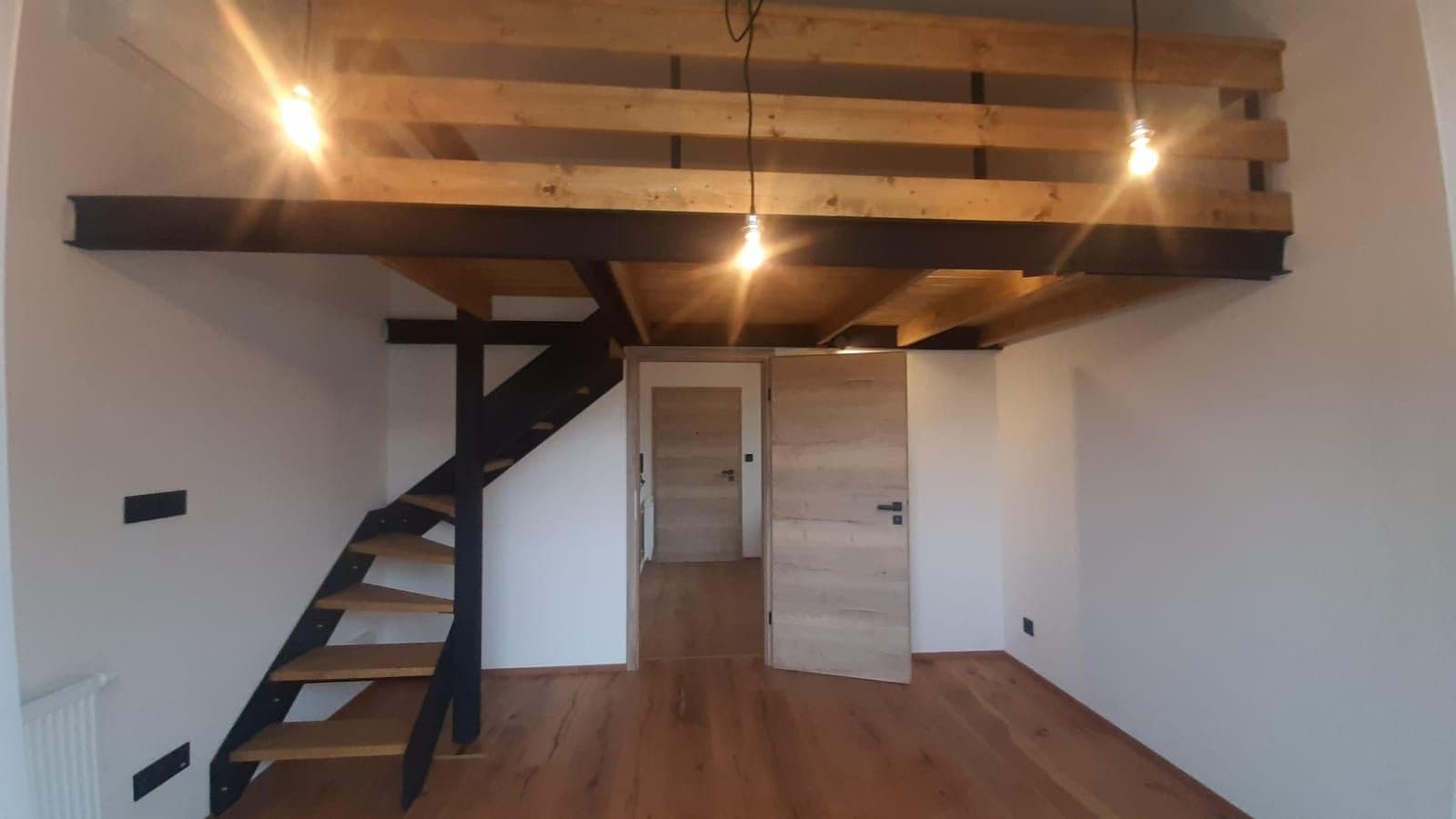 Prenájom bytu 1-izbový 22 m², Sulická, Praha, Praha Prenájom bytu 1-izbový 22 m², Sulická, Praha, Praha