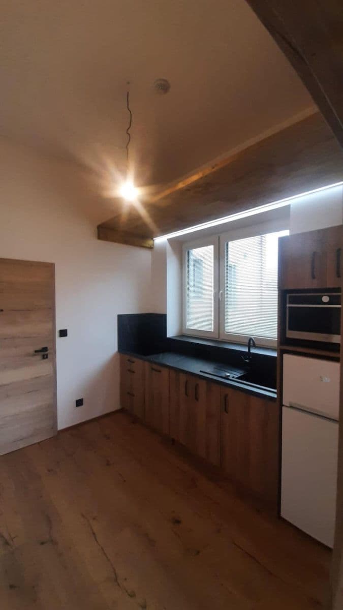 Prenájom bytu 1-izbový 22 m², Sulická, Praha, Praha Prenájom bytu 1-izbový 22 m², Sulická, Praha, Praha