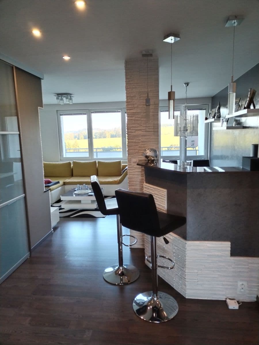 Predaj bytu 3-izbový 72 m², Rýmařovská, Bruntál, Moravskoslezský kraj Predaj bytu 3-izbový 72 m², Rýmařovská, Bruntál, Moravskoslezský kraj