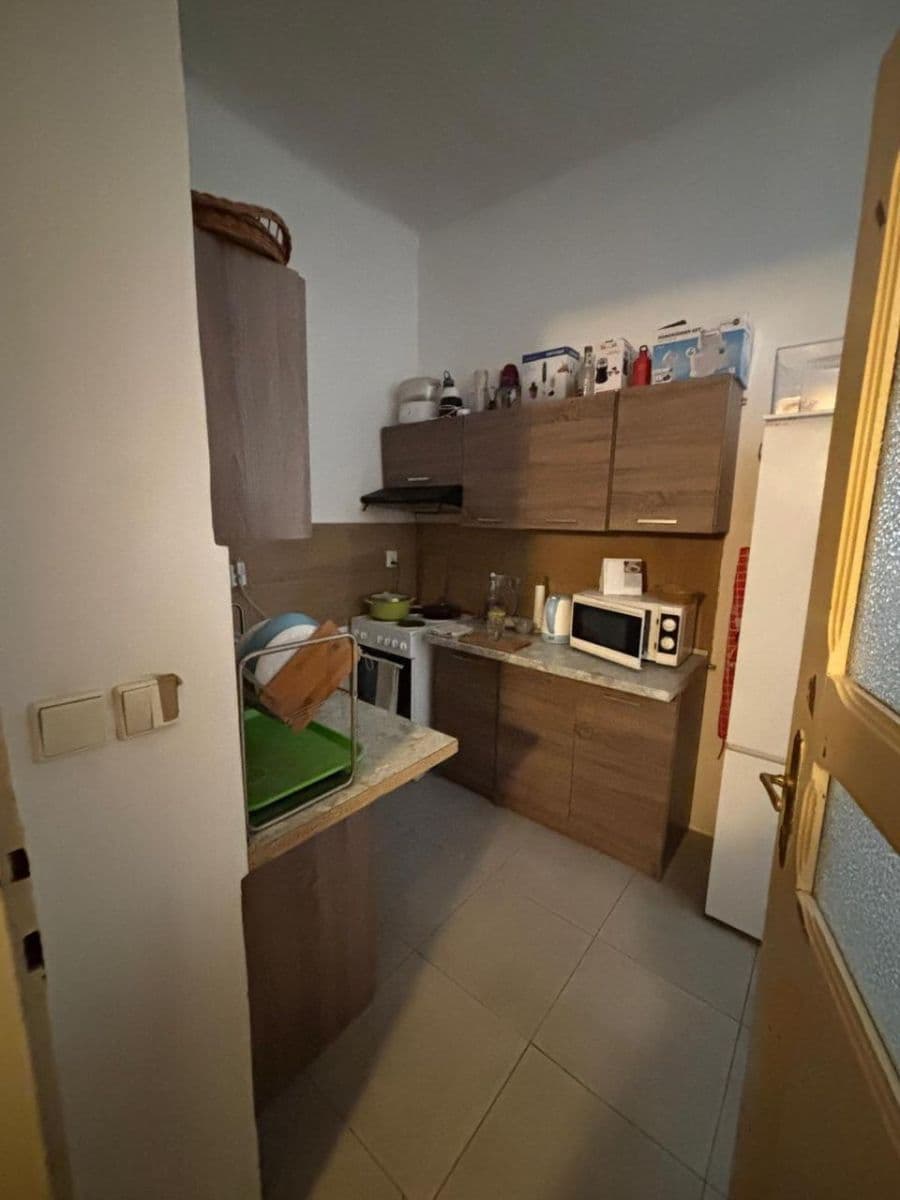 Prenájom bytu 2-izbový 50 m², Sinkulova, Praha, Praha Prenájom bytu 2-izbový 50 m², Sinkulova, Praha, Praha