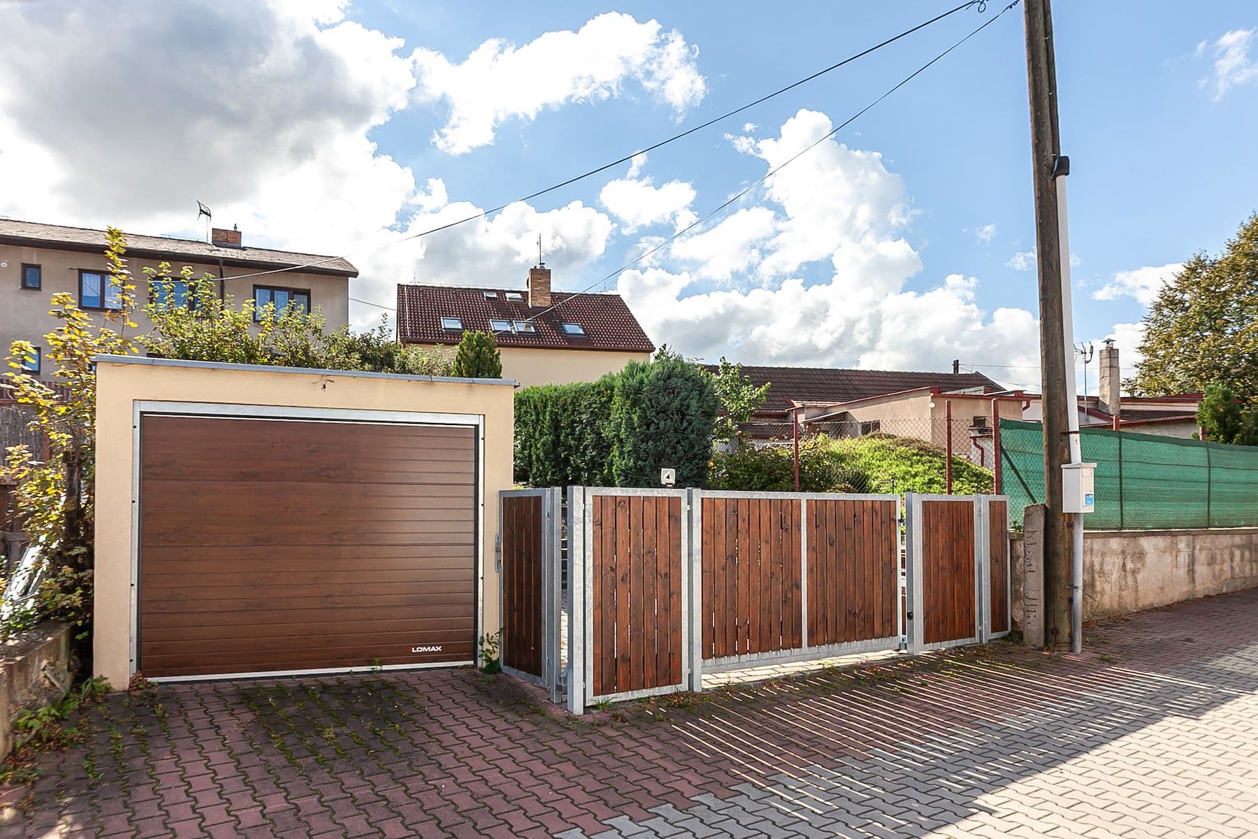 Predaj domu 230 m², pozemek 348 m², Svahová, Horoměřice, Středočeský kraj Predaj domu 230 m², pozemek 348 m², Svahová, Horoměřice, Středočeský kraj