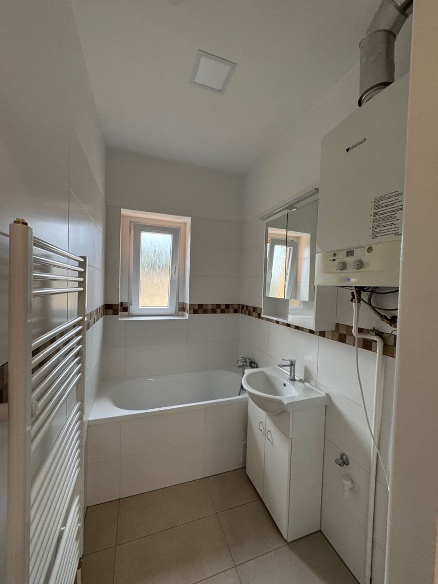 Prenájom bytu 2-izbový 48 m², U Krčské vodárny, Praha, Praha Prenájom bytu 2-izbový 48 m², U Krčské vodárny, Praha, Praha