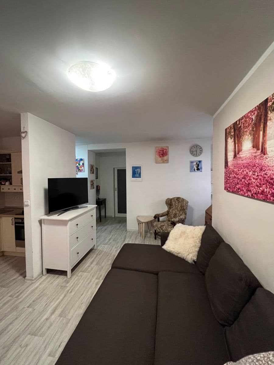 Predaj bytu 3-izbový 68 m², 17. listopadu, Ústí nad Labem, Ústecký kraj Predaj bytu 3-izbový 68 m², 17. listopadu, Ústí nad Labem, Ústecký kraj