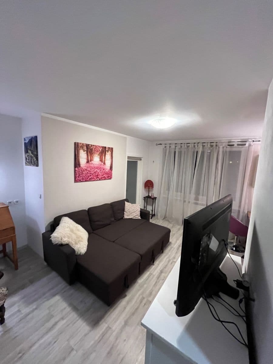 Predaj bytu 3-izbový 68 m², 17. listopadu, Ústí nad Labem, Ústecký kraj Predaj bytu 3-izbový 68 m², 17. listopadu, Ústí nad Labem, Ústecký kraj