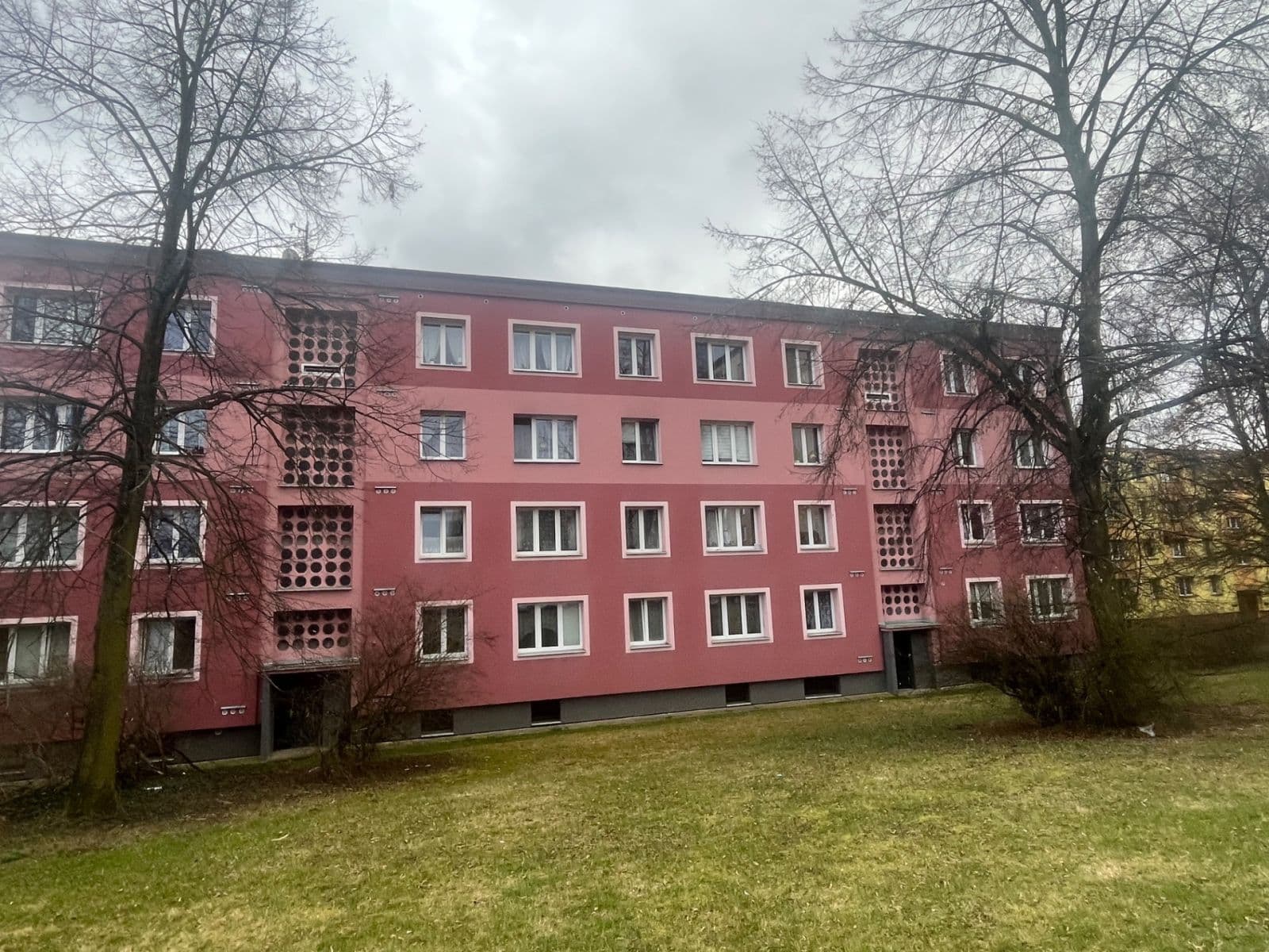 Predaj bytu 3-izbový 68 m², 17. listopadu, Ústí nad Labem, Ústecký kraj Predaj bytu 3-izbový 68 m², 17. listopadu, Ústí nad Labem, Ústecký kraj