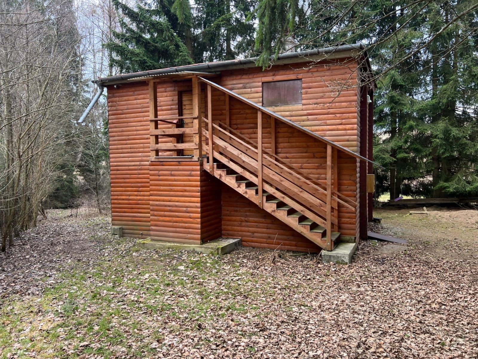 Predaj rekreačného objektu 120 m², pozemek 62 m², Zubří, Kraj Vysočina Predaj rekreačného objektu 120 m², pozemek 62 m², Zubří, Kraj Vysočina