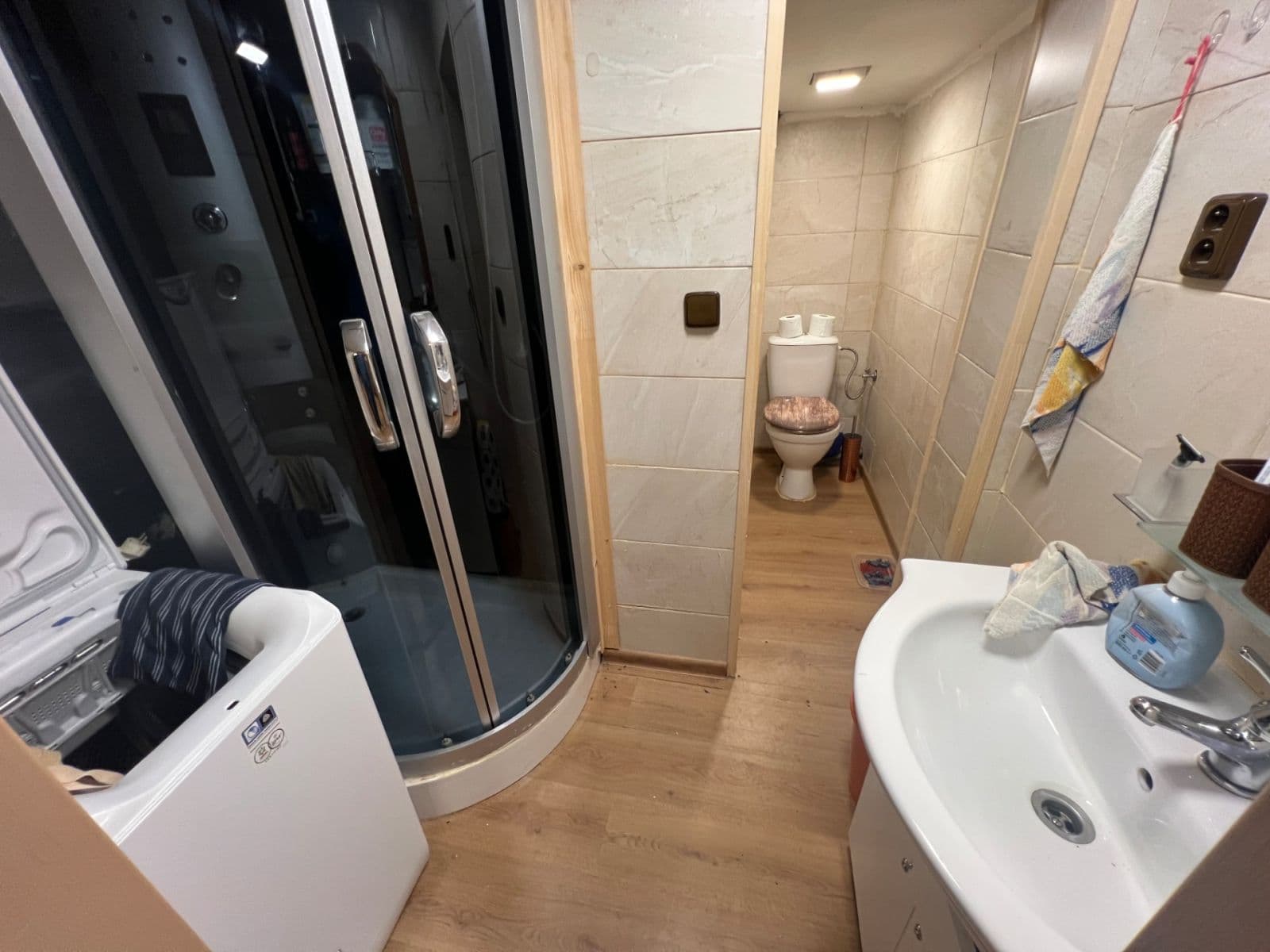 Predaj rekreačného objektu 120 m², pozemek 62 m², Zubří, Kraj Vysočina Predaj rekreačného objektu 120 m², pozemek 62 m², Zubří, Kraj Vysočina