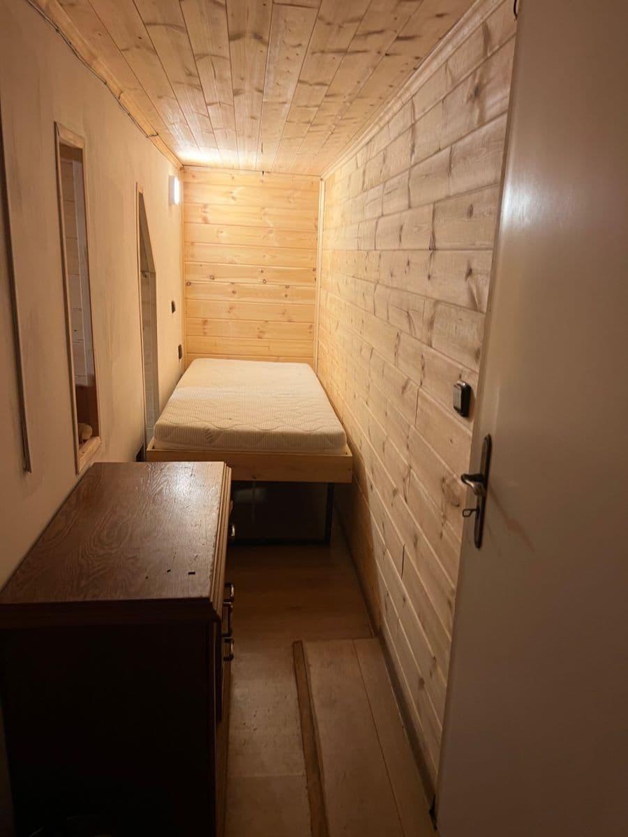 Predaj rekreačného objektu 120 m², pozemek 62 m², Zubří, Kraj Vysočina Predaj rekreačného objektu 120 m², pozemek 62 m², Zubří, Kraj Vysočina