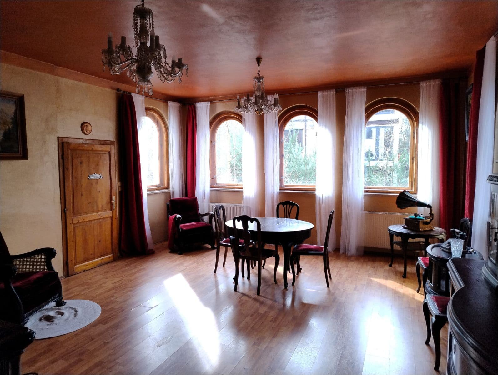 Predaj domu 513 m², pozemek 1.021 m², V Borovičkách, Praha, Praha Predaj domu 513 m², pozemek 1.021 m², V Borovičkách, Praha, Praha