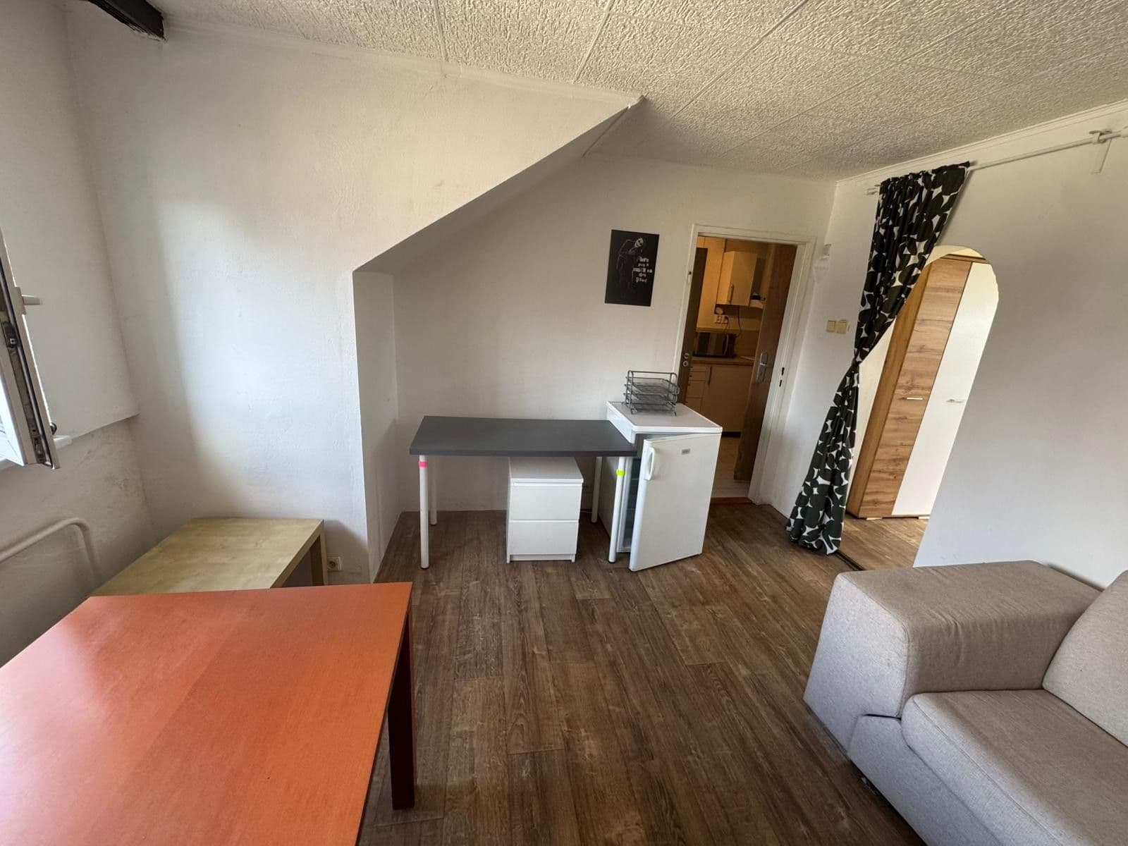 Prenájom bytu 2-izbový 39 m², Koláčkova, Praha, Praha Prenájom bytu 2-izbový 39 m², Koláčkova, Praha, Praha