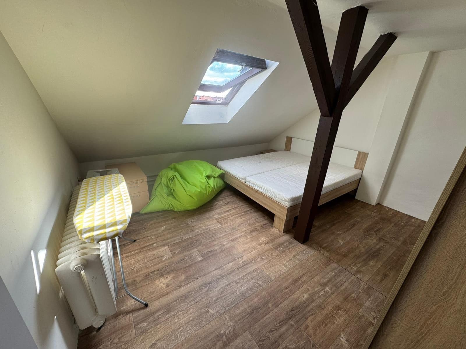 Prenájom bytu 2-izbový 39 m², Koláčkova, Praha, Praha Prenájom bytu 2-izbový 39 m², Koláčkova, Praha, Praha