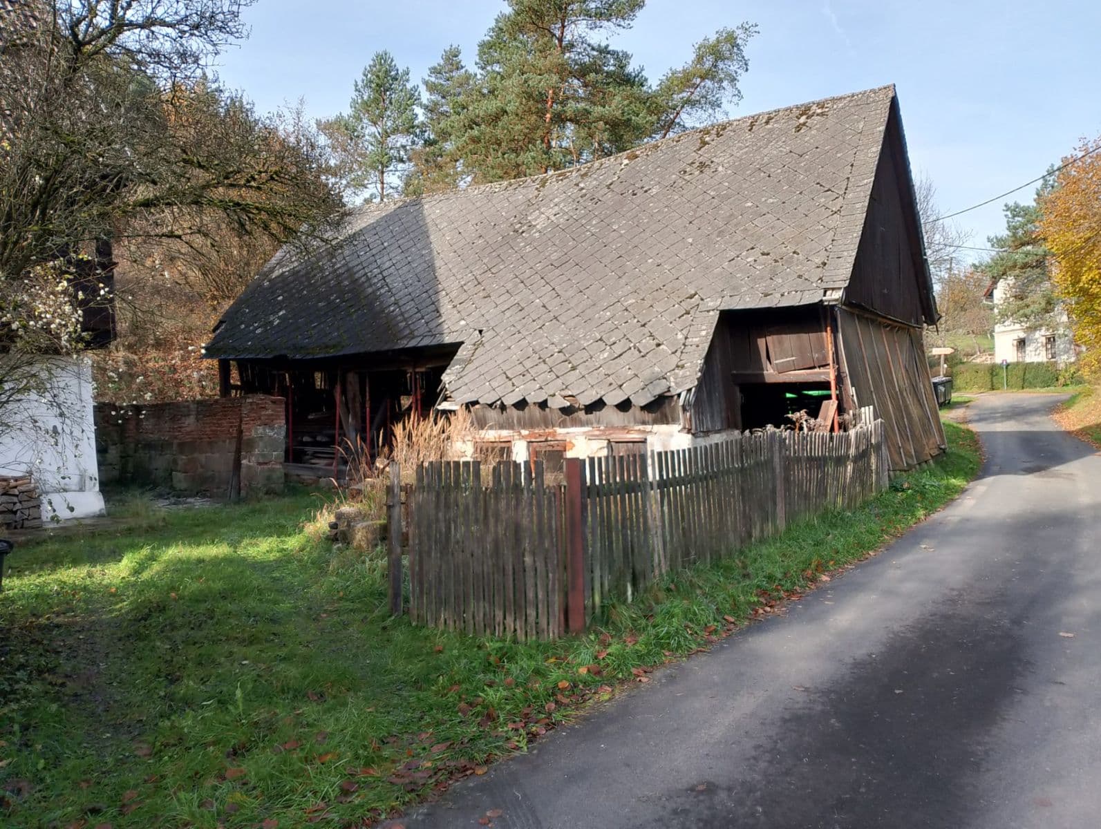 Predaj domu 150 m², pozemek 1.600 m², 9, Medonosy, Středočeský kraj Predaj domu 150 m², pozemek 1.600 m², 9, Medonosy, Středočeský kraj