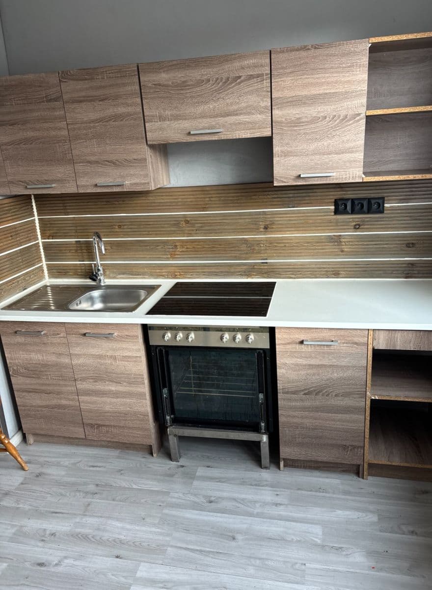 Predaj bytu 1-izbový 41 m², Nová, Ústí nad Labem, Ústecký kraj Predaj bytu 1-izbový 41 m², Nová, Ústí nad Labem, Ústecký kraj