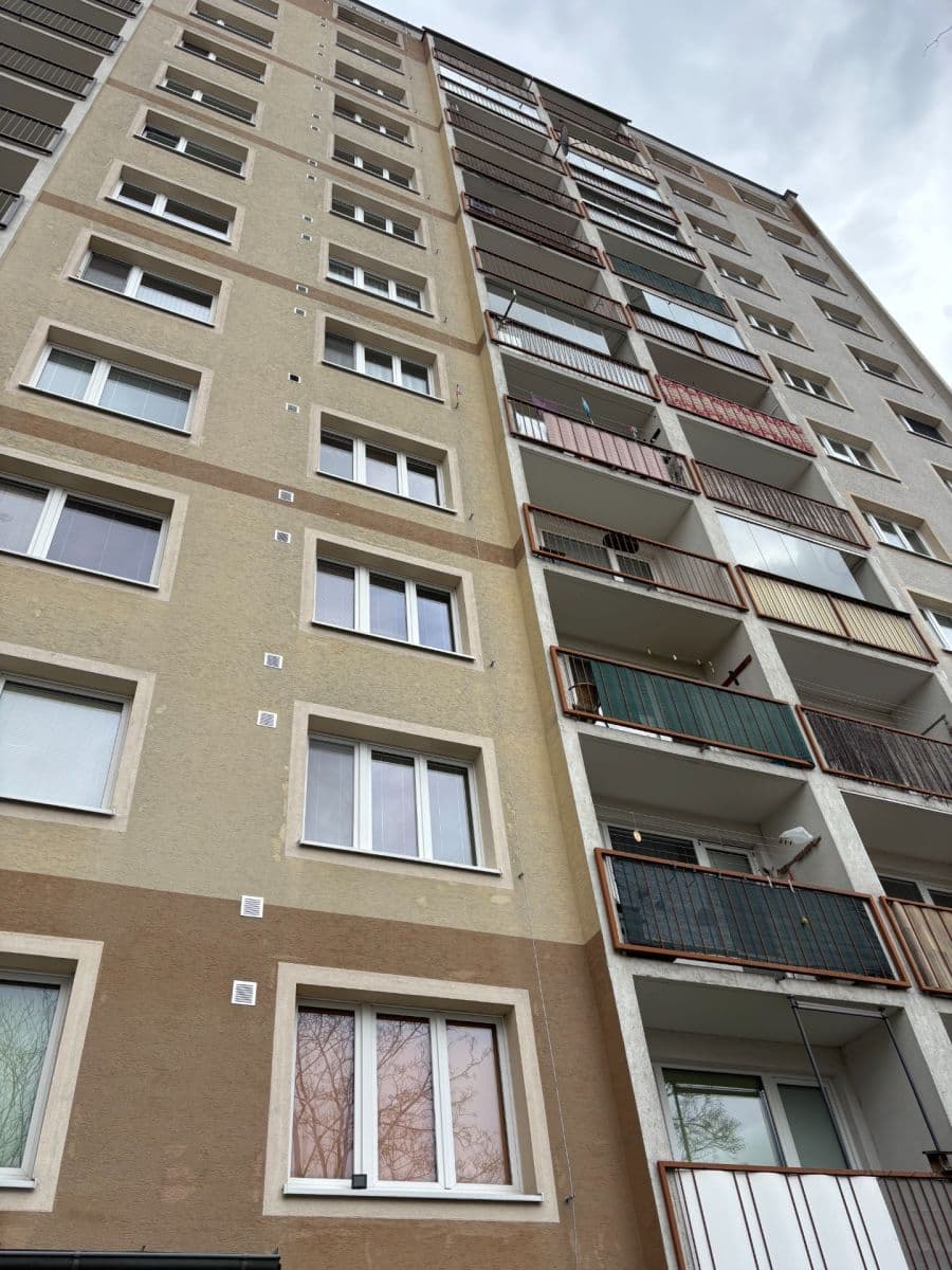 Predaj bytu 1-izbový 41 m², Nová, Ústí nad Labem, Ústecký kraj Predaj bytu 1-izbový 41 m², Nová, Ústí nad Labem, Ústecký kraj