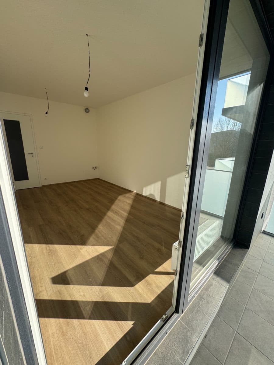 Predaj bytu 1-izbový 33 m², Čakovická, Praha, Praha Predaj bytu 1-izbový 33 m², Čakovická, Praha, Praha