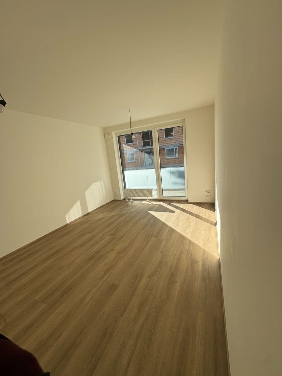Predaj bytu 1-izbový 33 m², Čakovická, Praha, Praha Predaj bytu 1-izbový 33 m², Čakovická, Praha, Praha