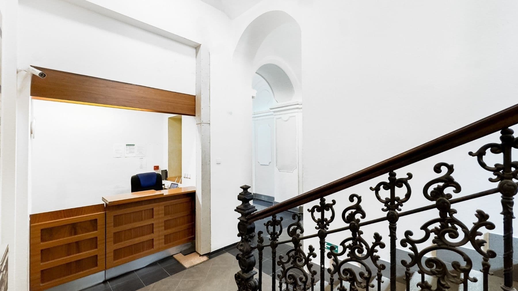 Prenájom kancelárie 22 m², Karlovo náměstí, Praha, Praha Prenájom kancelárie 22 m², Karlovo náměstí, Praha, Praha