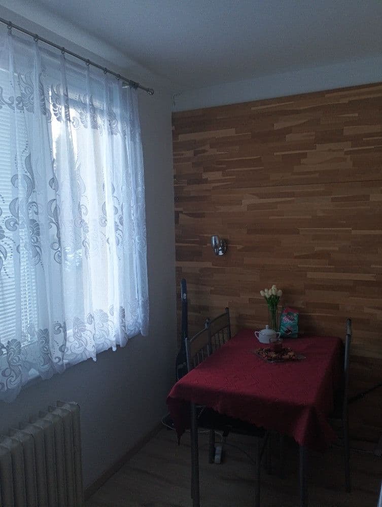 Predaj bytu 3-izbový 65 m², Na Výšině, Jablonec nad Nisou, Liberecký kraj Predaj bytu 3-izbový 65 m², Na Výšině, Jablonec nad Nisou, Liberecký kraj