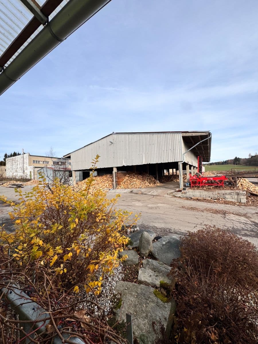 Prenájom nebytového priestoru 800 m², Vídeňská, Nová Bystřice, Jihočeský kraj Prenájom nebytového priestoru 800 m², Vídeňská, Nová Bystřice, Jihočeský kraj