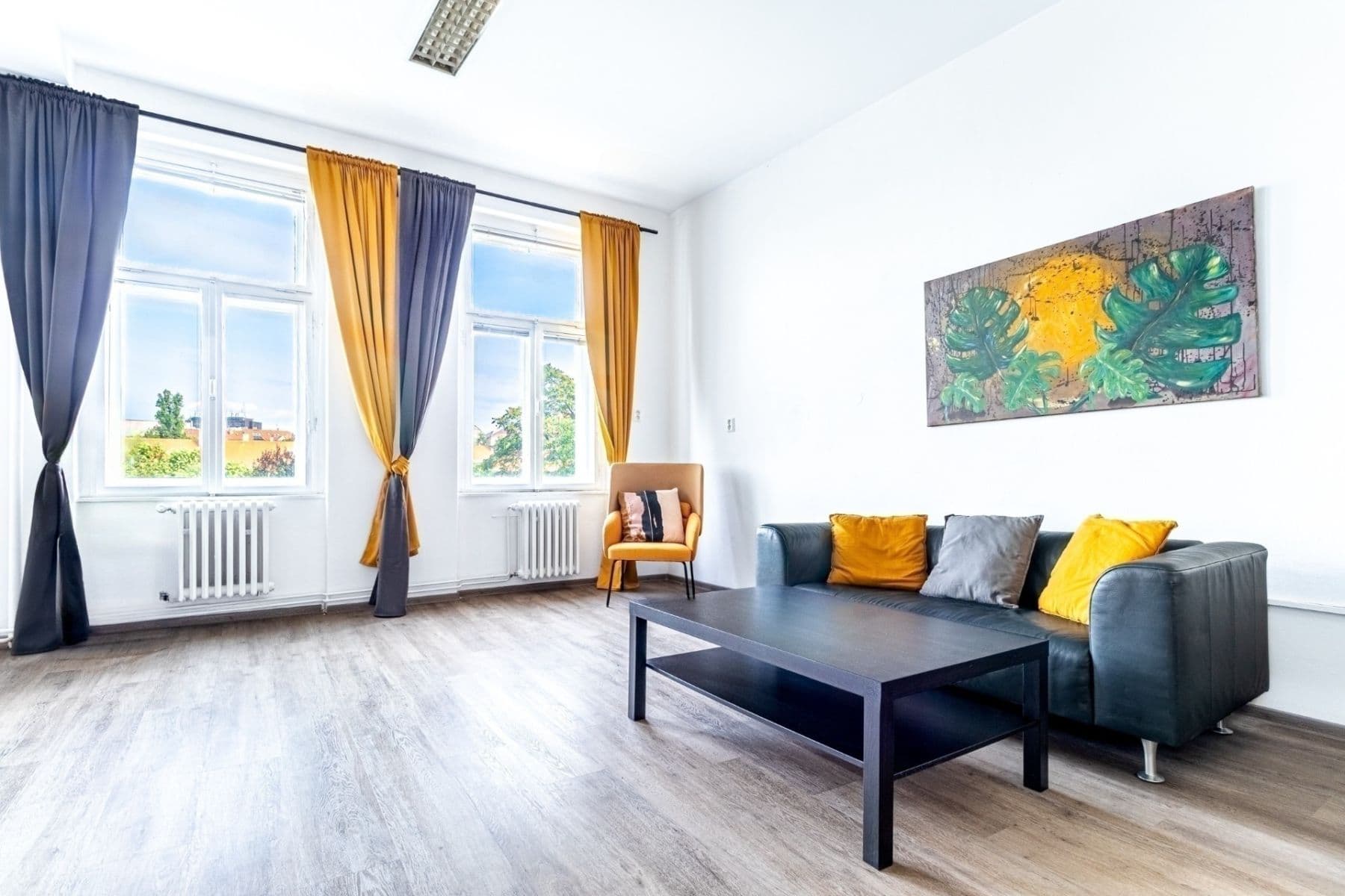 Prenájom kancelárie 45 m², Karlovo náměstí, Praha, Praha Prenájom kancelárie 45 m², Karlovo náměstí, Praha, Praha