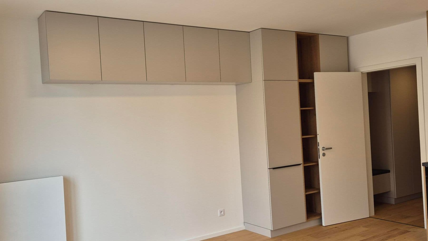Prenájom bytu 1-izbový 43 m², Bratislavská, Brno, Jihomoravský kraj Prenájom bytu 1-izbový 43 m², Bratislavská, Brno, Jihomoravský kraj
