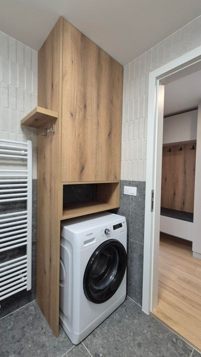 Prenájom bytu 1-izbový 43 m², Bratislavská, Brno, Jihomoravský kraj Prenájom bytu 1-izbový 43 m², Bratislavská, Brno, Jihomoravský kraj