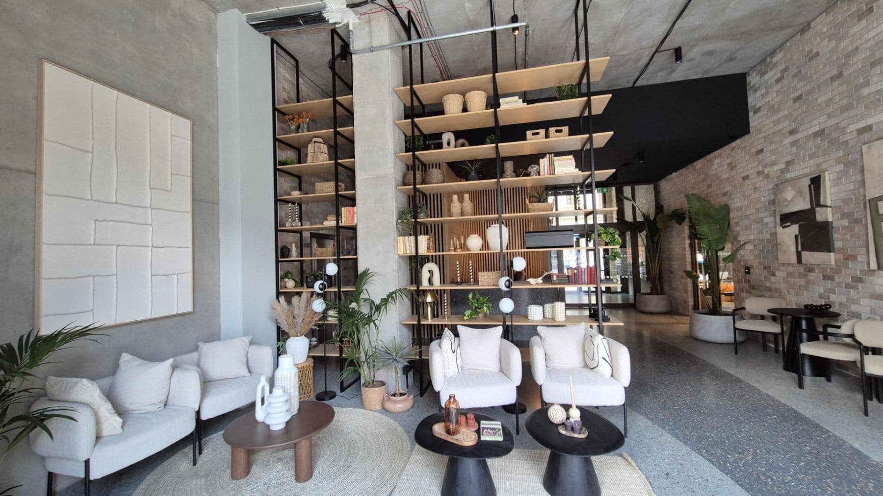 Prenájom bytu 1-izbový 43 m², Bratislavská, Brno, Jihomoravský kraj Prenájom bytu 1-izbový 43 m², Bratislavská, Brno, Jihomoravský kraj